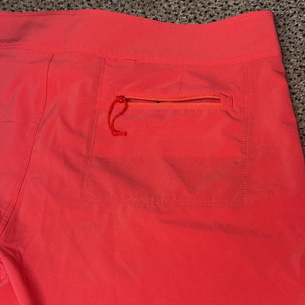 Patagonia Mens Stretch Planing Board Shorts Coral Pink Size 32 86185